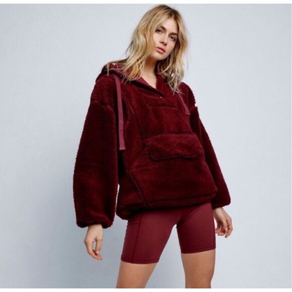 Free People Run My Way Fleece Sherpa Jacket Oversized Plush Hoodie‎ Maroon Small - Picture 1 of 11